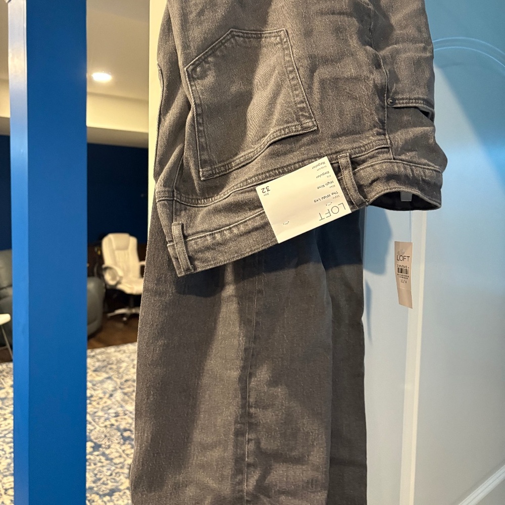Grey jeans
